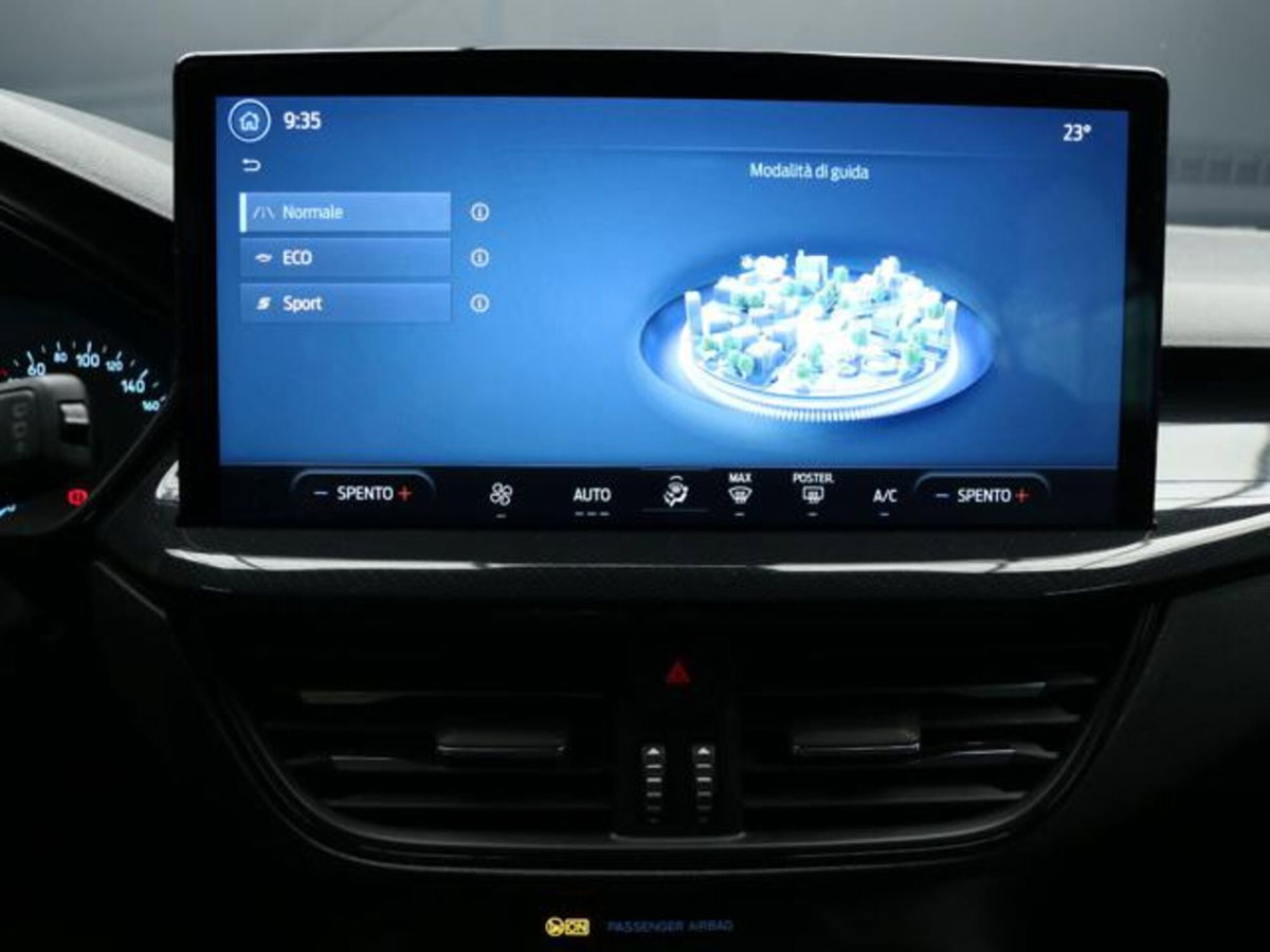 Ford Focus Station Wagon 1.5 EcoBlue 120 CV automatico SW ST-Line (14)