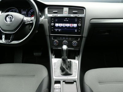 Volkswagen Golf 1.6 TDI 115CV DSG 5p. Business BlueMotion Technology (12)