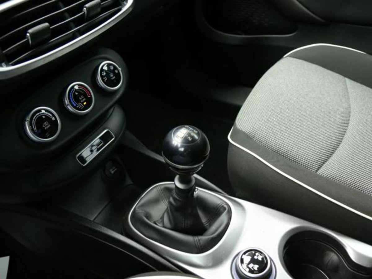 Fiat 500X 1.6 MultiJet 120 CV Pop Star (13)