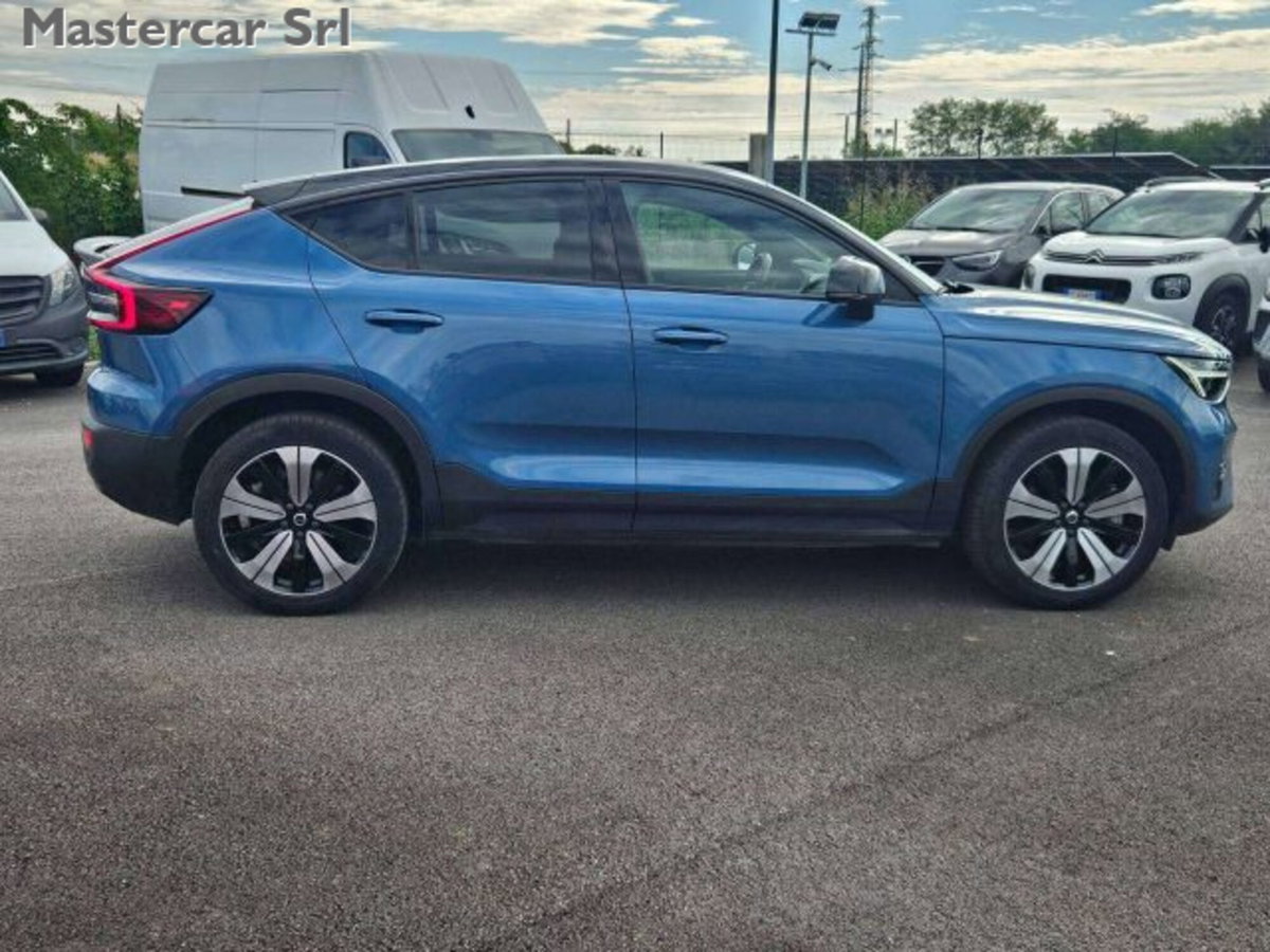 Volvo C40 Recharge Twin Motor AWD 1st Edition (8)