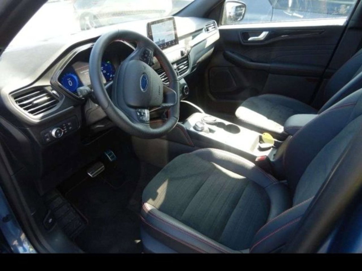 Ford Kuga 2.5 Plug In Hybrid 225 CV CVT 2WD ST-Line (5)