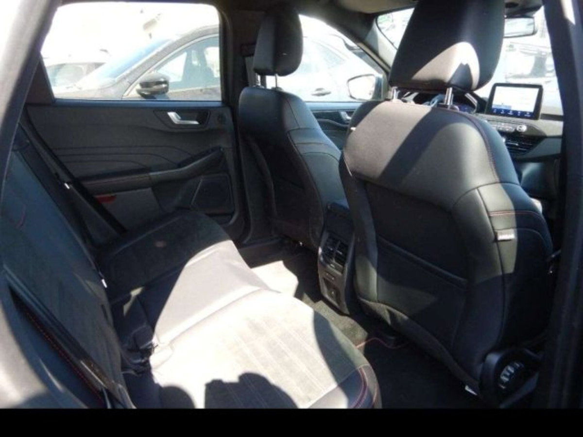 Ford Kuga 2.5 Plug In Hybrid 225 CV CVT 2WD ST-Line (7)