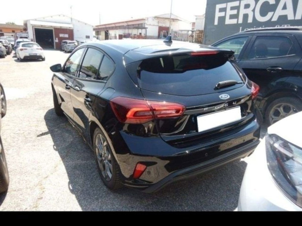 Ford Focus 1.5 ecoblue ST-Line X 115cv auto (3)