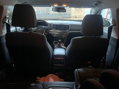 Kia Sportage 1.6 CRDI 115 CV 2WD Style (11)