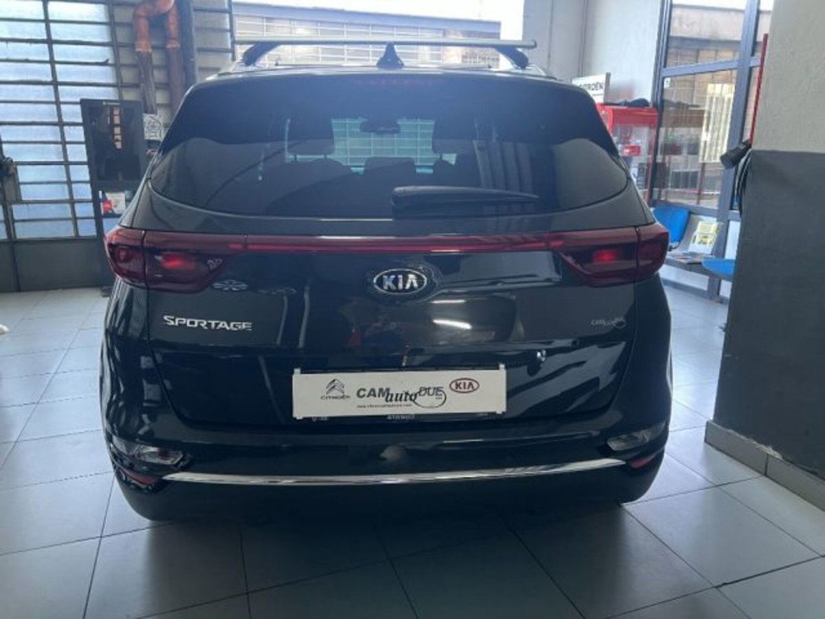 Kia Sportage 1.6 CRDI 115 CV 2WD Style (2)