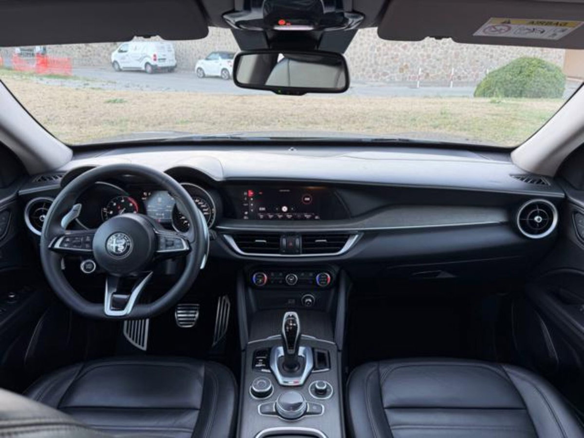 Alfa Romeo Stelvio Stelvio 2.2 Turbodiesel 210 CV AT8 Q4 Ti (12)