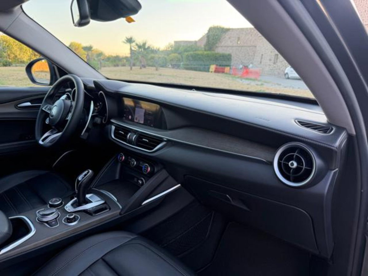 Alfa Romeo Stelvio Stelvio 2.2 Turbodiesel 210 CV AT8 Q4 Ti (20)