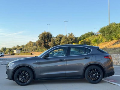 Alfa Romeo Stelvio Stelvio 2.2 Turbodiesel 210 CV AT8 Q4 Ti (4)
