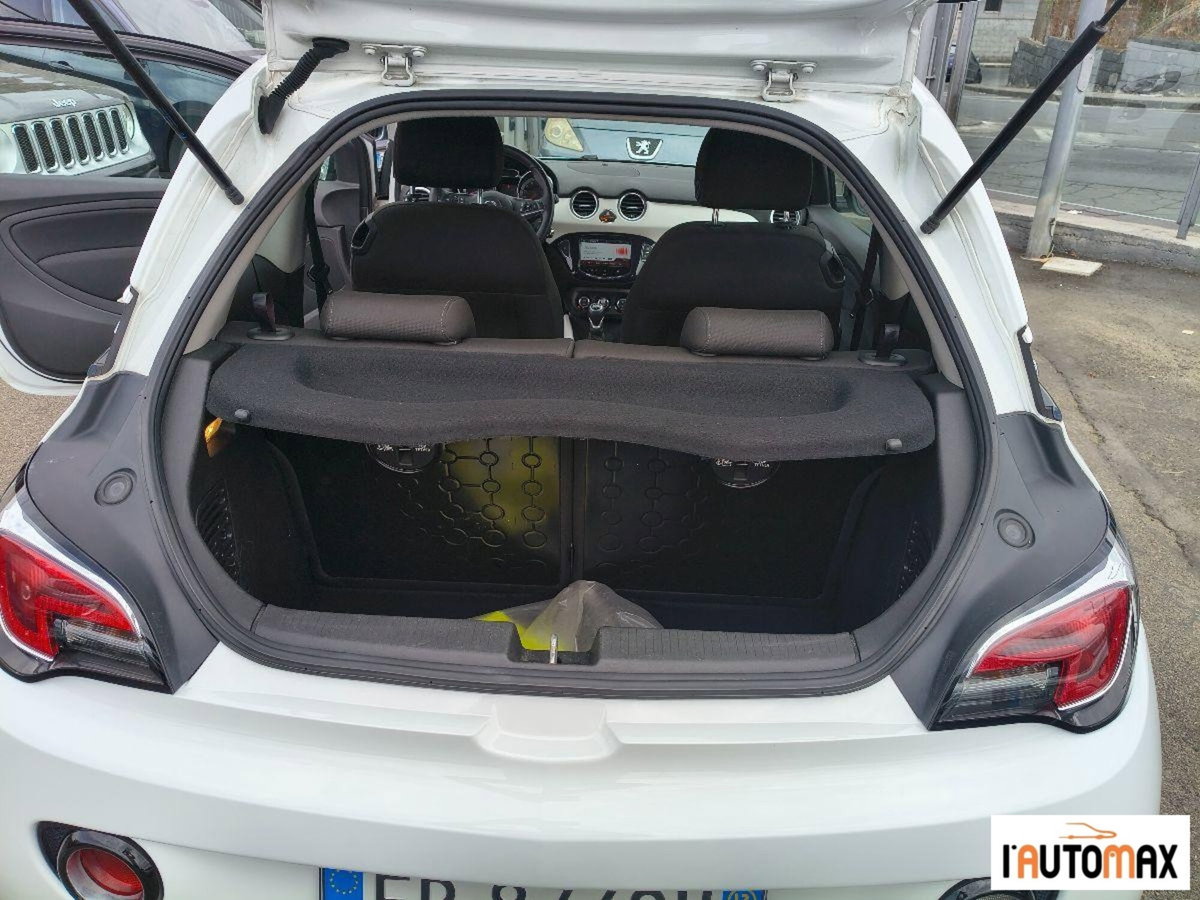 Opel Adam 1.2 70 CV Glam (8)