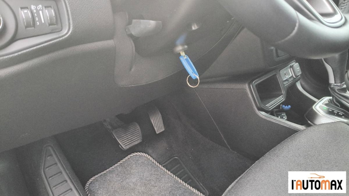 Jeep Renegade 1.6 Mjt DDCT 120 CV Longitude (9)