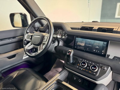 Land Rover Defender 110 3.0d i6 mhev X-Dynamic SE awd 200cv auto (14)