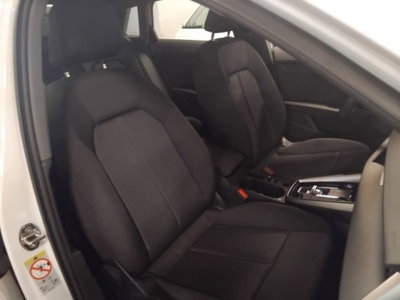 Audi A3 Sportback 30 TDI S tronic Business (14)