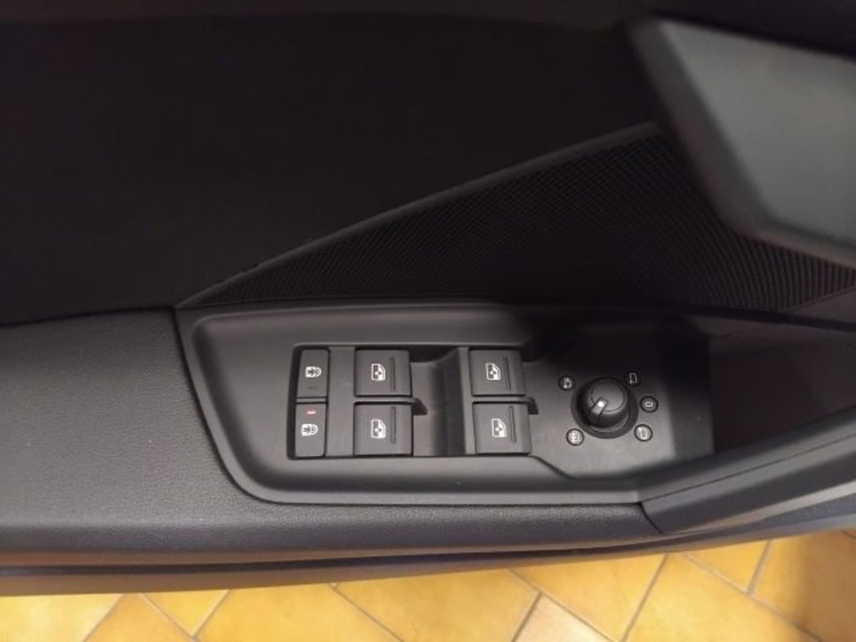 Audi A3 Sportback 30 TDI S tronic Business (18)