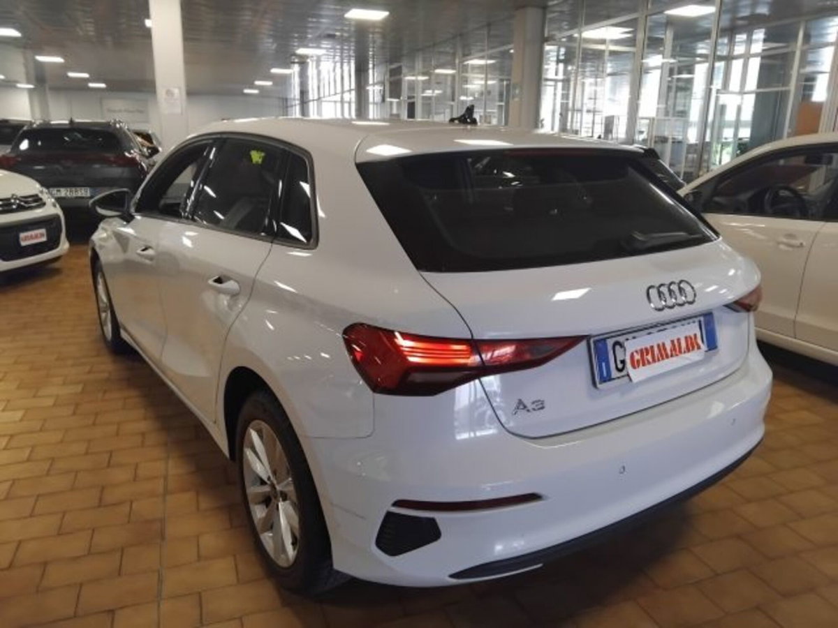 Audi A3 Sportback 30 TDI S tronic Business (4)