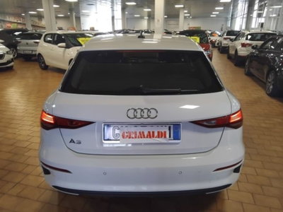 Audi A3 Sportback 30 TDI S tronic Business (5)