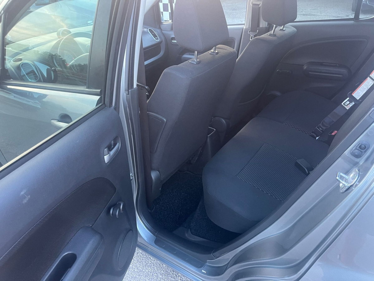Suzuki Splash 1.0 VVT GL Style (16)