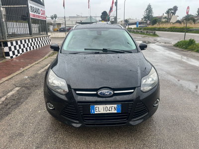 Ford Focus Station Wagon 1.6 TDCi 115 CV SW Titanium (2)