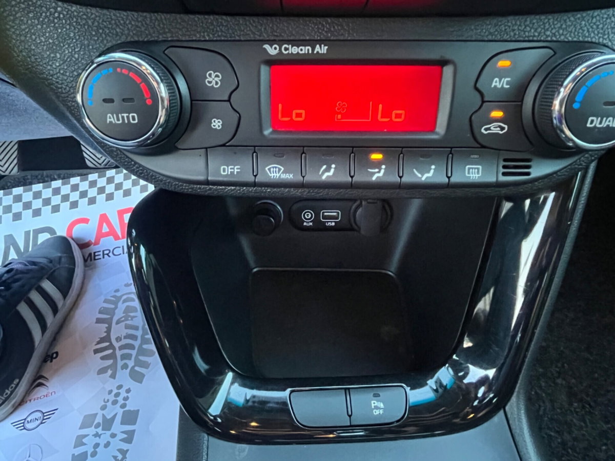 Kia Ceed 1.6 CRDi 136 CV 5p. Evolution (16)