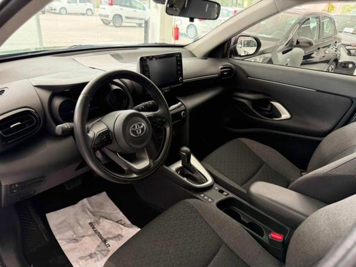 Toyota Yaris Cross 1.5 Hybrid 5p. E-CVT Active (20)