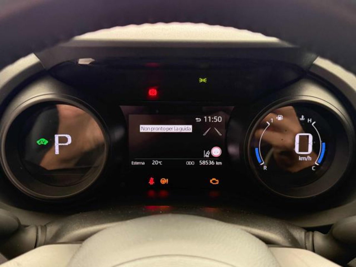 Toyota Yaris Cross 1.5 Hybrid 5p. E-CVT Active (9)