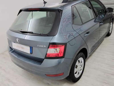 Skoda Fabia 1.0 MPI 60 CV Design Edition (3)