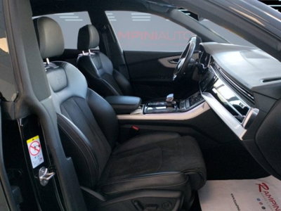 Audi Q8 Q8 45 TDI quattro tiptronic Sport (19)