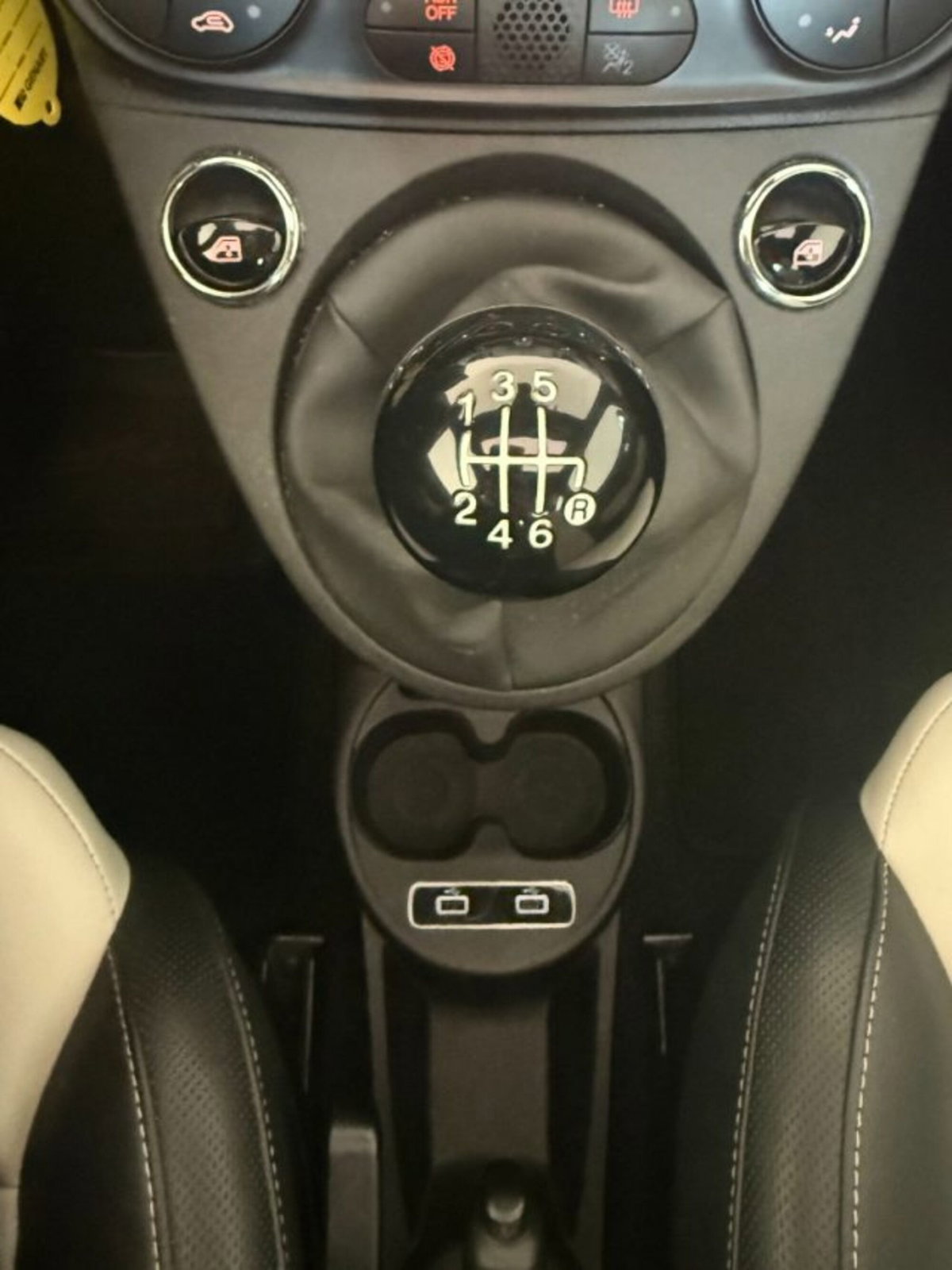 Fiat 500 1.0 Hybrid Dolcevita (16)