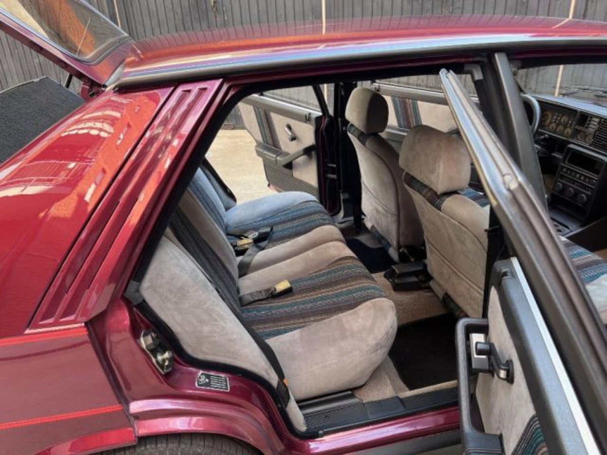 Lancia Delta turbo HF 4WD (19)