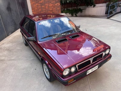 Lancia Delta turbo HF 4WD (8)