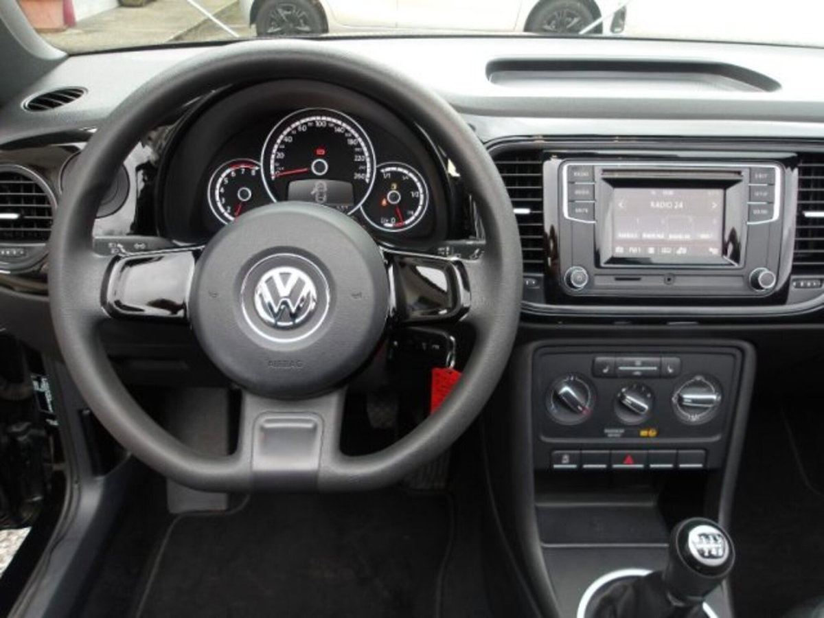 Volkswagen Maggiolino 1.2 TSI Design (13)