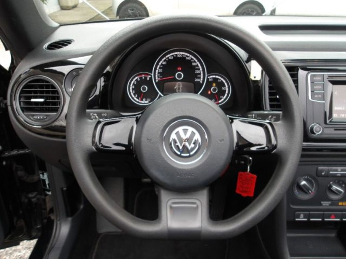 Volkswagen Maggiolino 1.2 TSI Design (14)