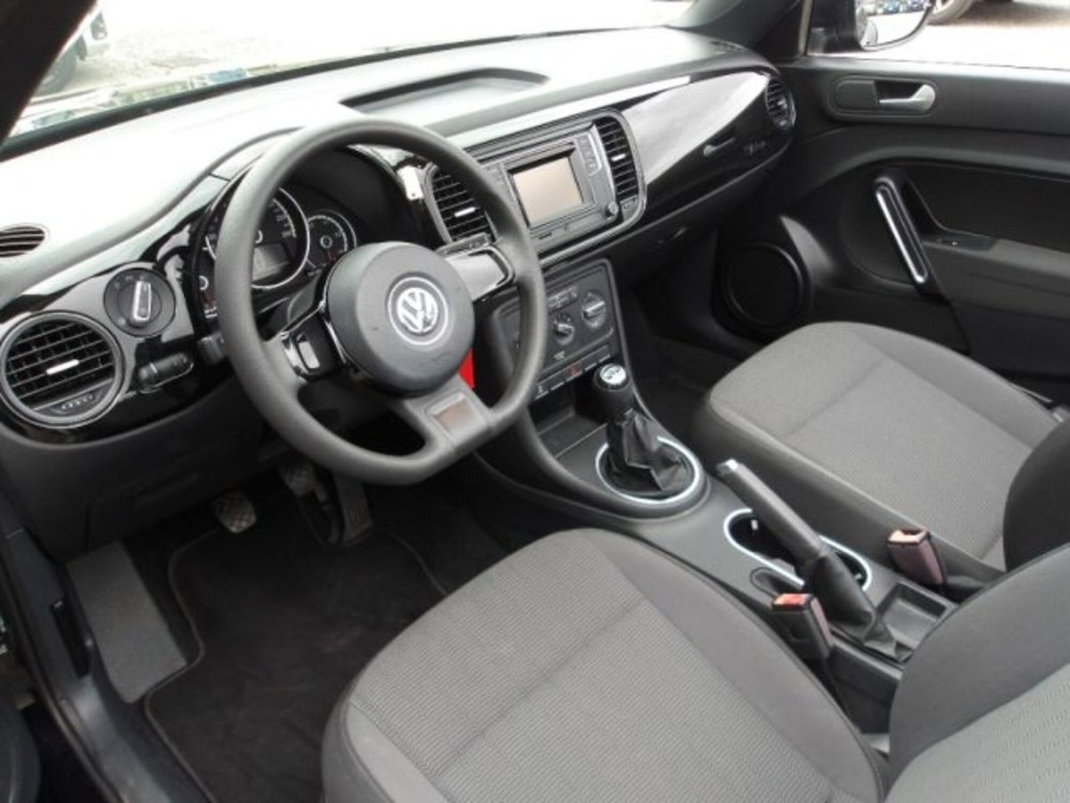 Volkswagen Maggiolino 1.2 TSI Design (9)