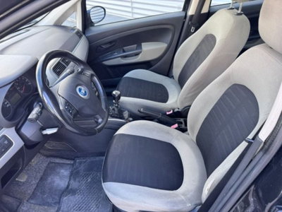 Fiat Grande Punto 1.3 MJT 90 CV 5 porte Dynamic (15)