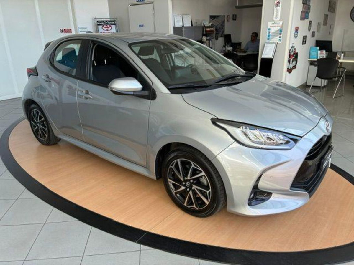 Toyota Yaris Cross 1.5 Hybrid 5p. E-CVT Trend (3)