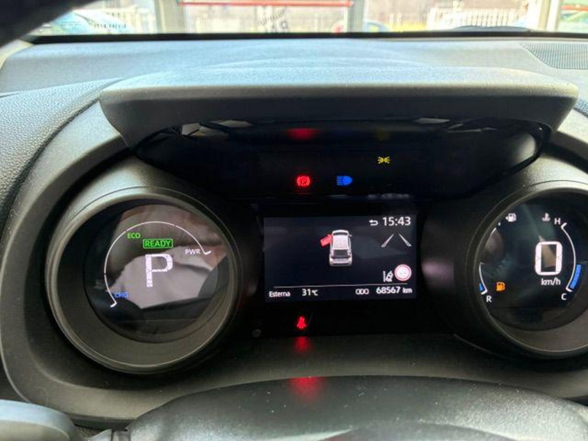 Toyota Yaris Cross 1.5 Hybrid 5p. E-CVT Trend (7)