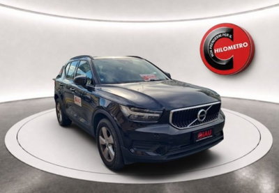 Volvo XC40 T3 Geartronic Momentum usata