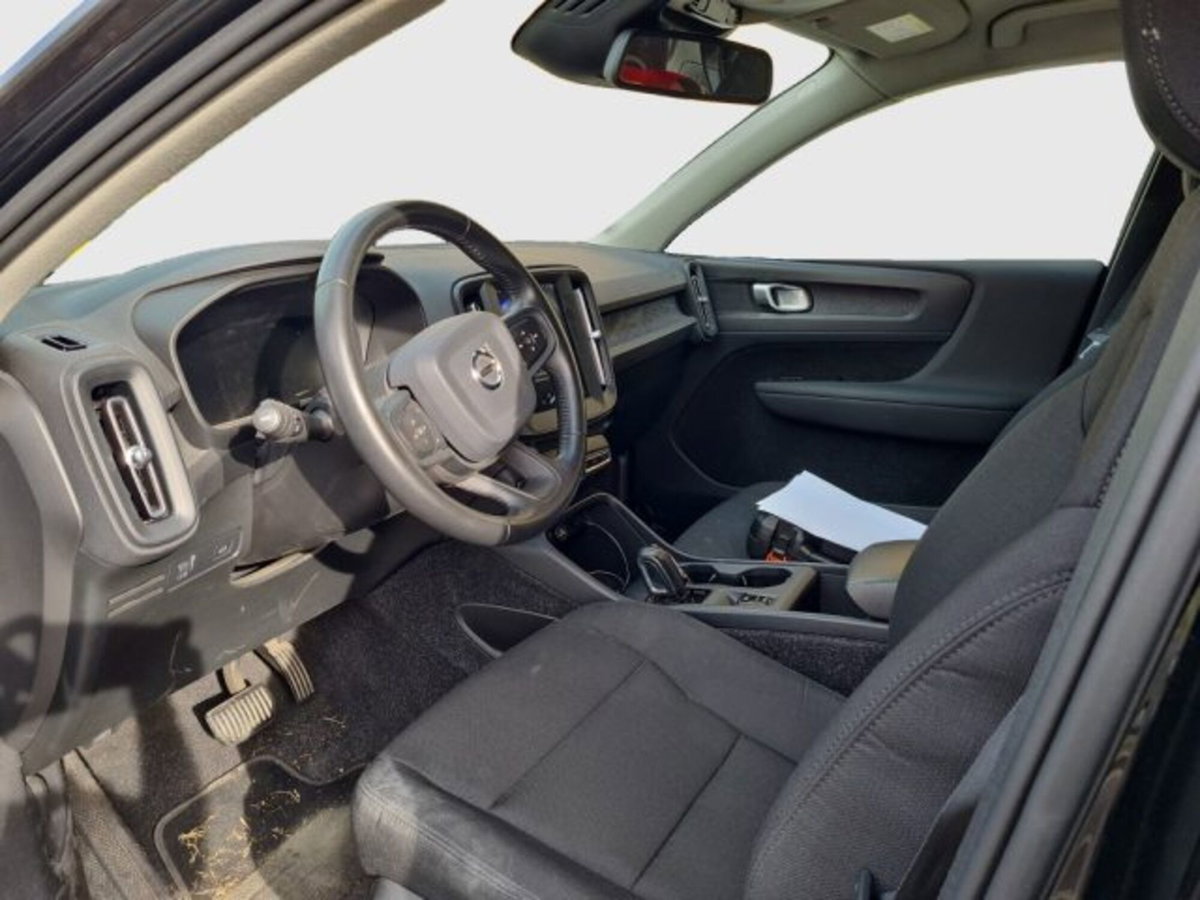 Volvo XC40 T3 Geartronic Momentum (10)