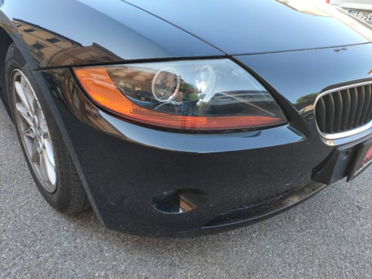 BMW Z4 Cabrio Z4 2.2i cat Roadster (18)