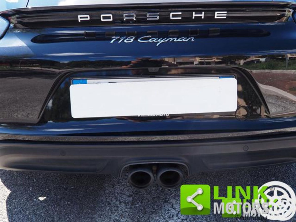 Porsche 718 Cayman  Cayman 2.0 300cv (14)