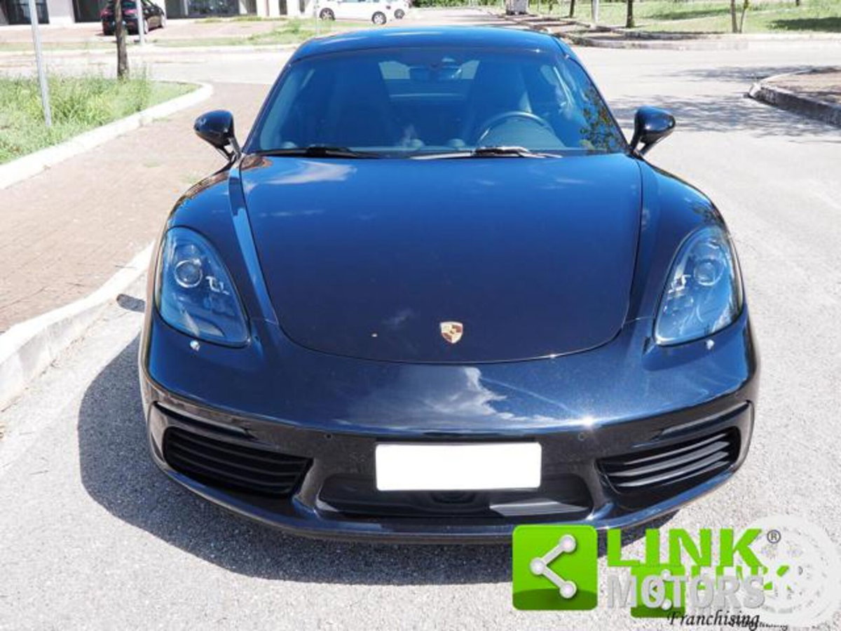 Porsche 718 Cayman  Cayman 2.0 300cv (2)