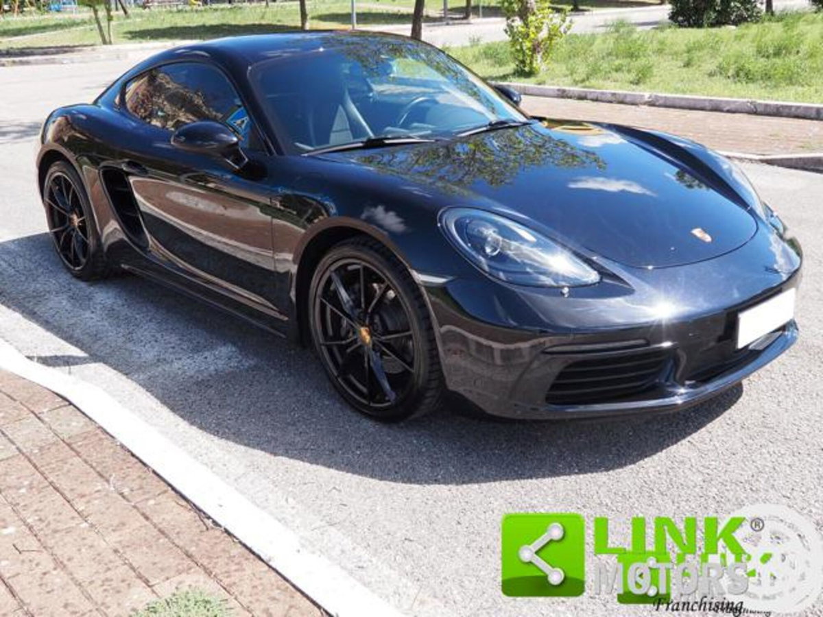 Porsche 718 Cayman  Cayman 2.0 300cv (3)
