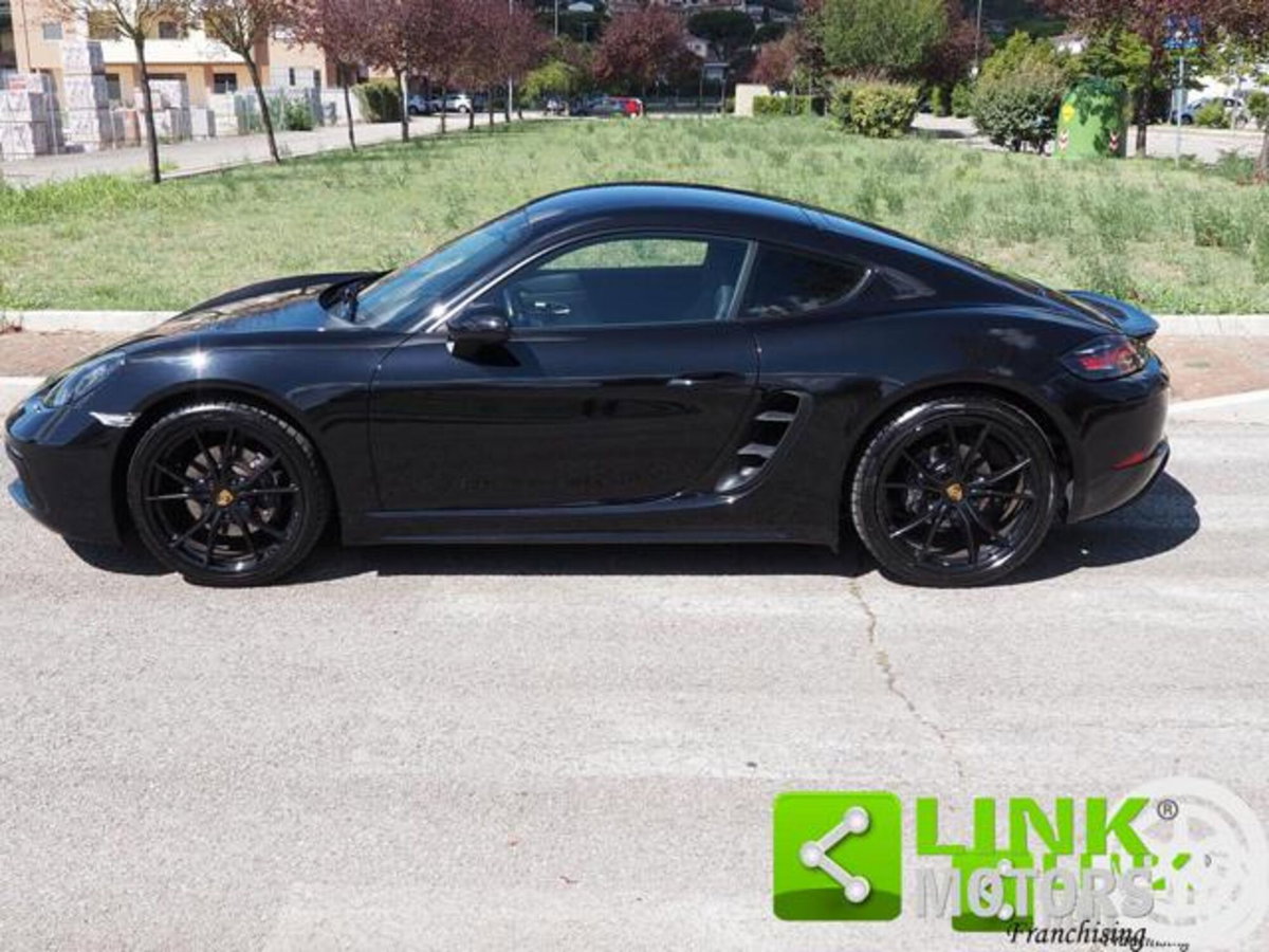 Porsche 718 Cayman  Cayman 2.0 300cv (8)
