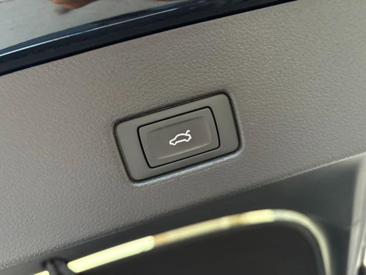Audi A7 Sportback 40 2.0 TDI quattro ultra S tronic (18)