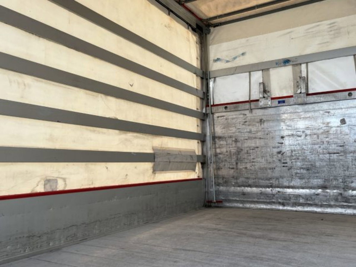 Citroen Jumper Furgone Heavy 35 furgonato L3 p.lat.dx sponda caric. e portellone 2.2 diesel 140cv S&S (15)