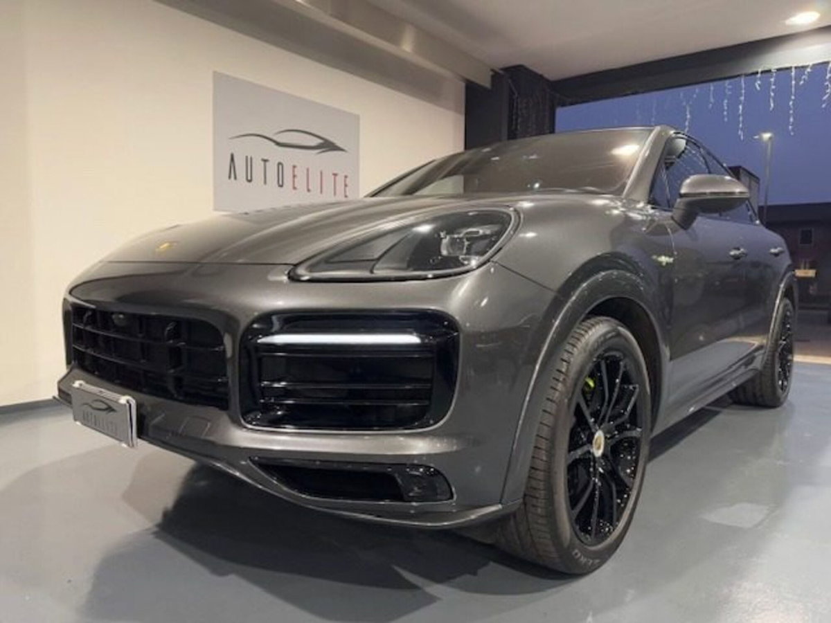 Porsche Cayenne Coupé 3.0 V6