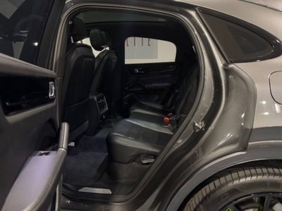 Porsche Cayenne Coupé 3.0 V6 (16)