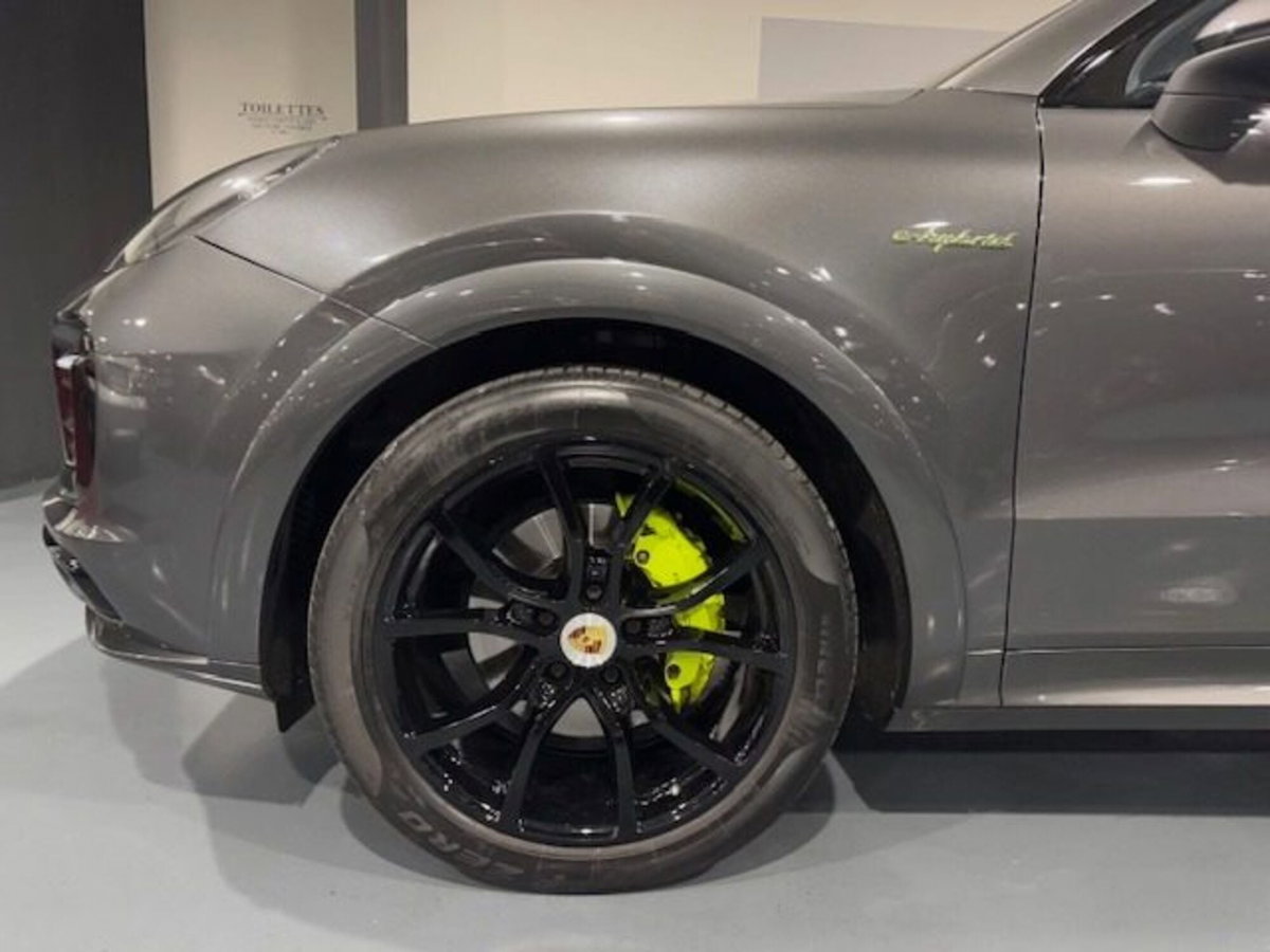 Porsche Cayenne Coupé 3.0 V6 (5)