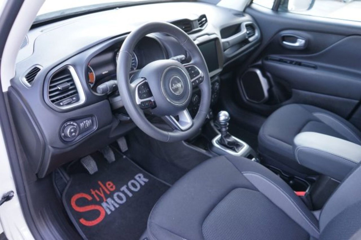 Jeep Renegade 1.6 Mjt 130 CV Limited (6)