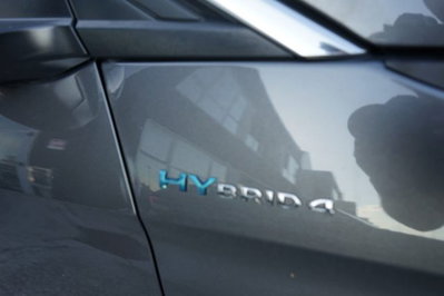 Peugeot 3008 Hybrid4 300 e-EAT8 GT (19)