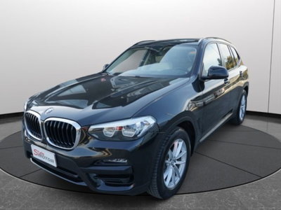 BMW X3 xDrive20d Luxury (2)